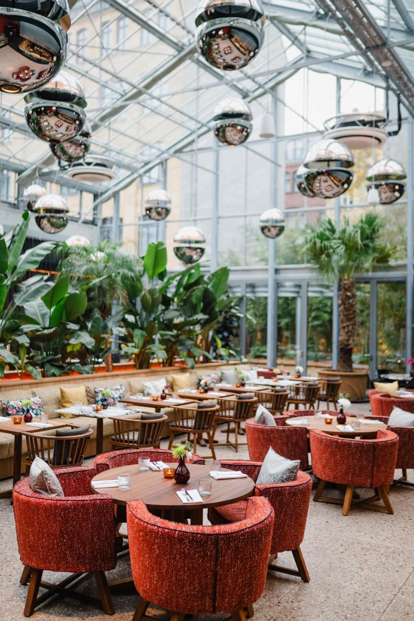 Sly Berlin Hotel Exterior foto Restaurant