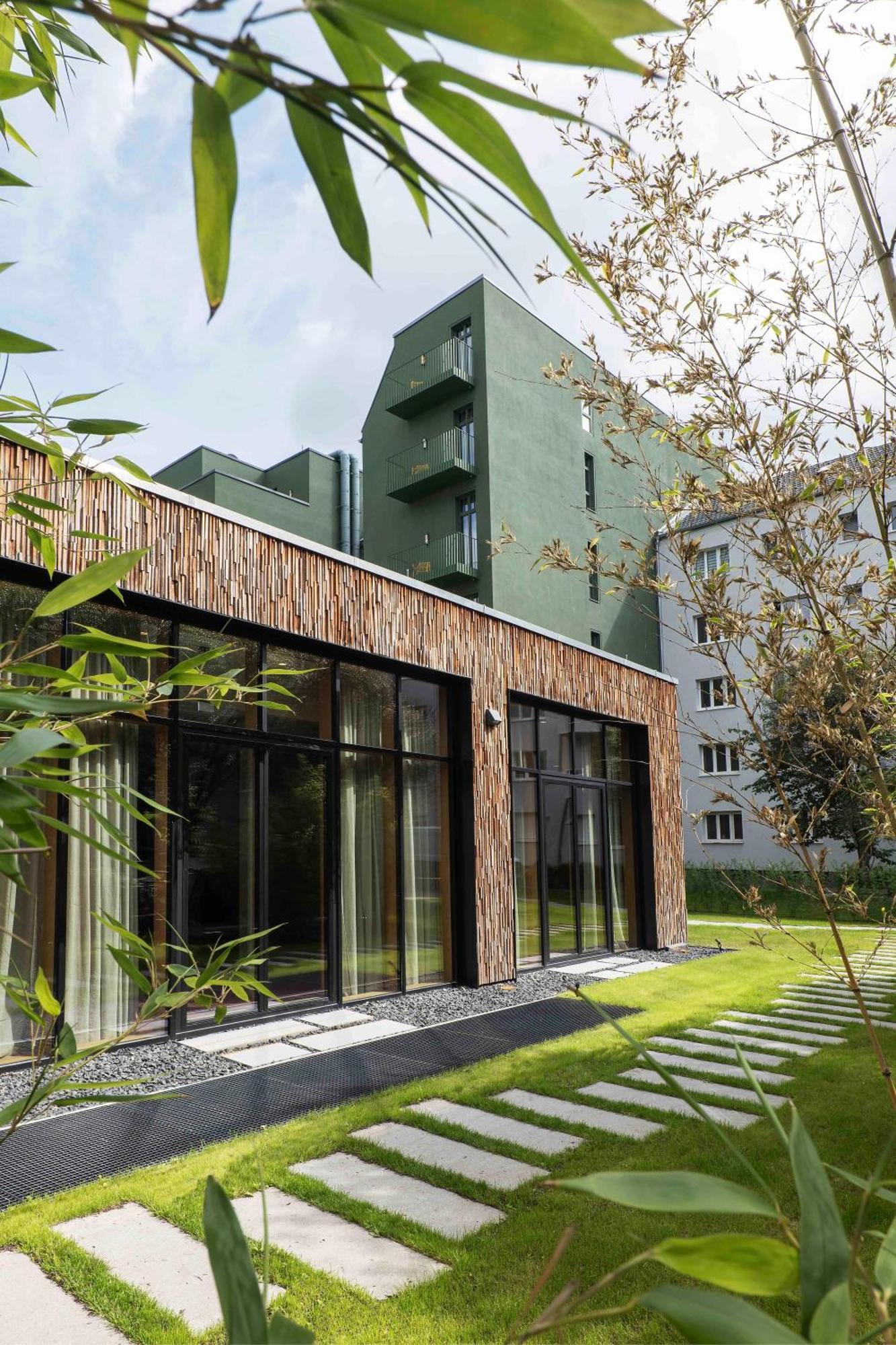 Sly Berlin Hotel Exterior foto The Green Campus